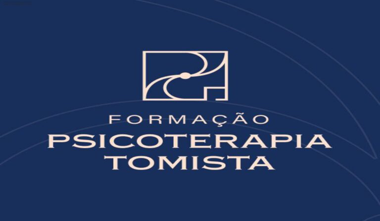 Estudante assistindo à aula da Formação em Psicoterapia Tomista e aplicando princípios tomistas na clínica