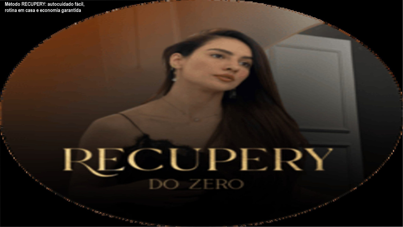 Imagem ilustrativa do Método RECUPERY mostrando mulher aplicando rotina capilar simples em casa