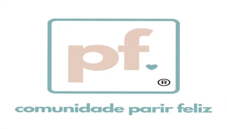 Mulher gestante participando da comunidade online Parir Feliz com apoio de enfermeiras obstetras