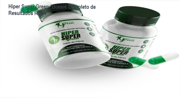 Mulher segurando o frasco do Hiper Super Green com expressão de satisfação após emagrecimento