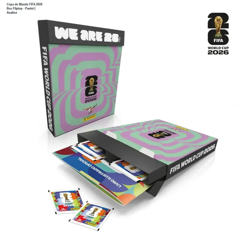 Box Fliptop Copa do Mundo FIFA 2026 com álbum brochura e 30 envelopes de figurinhas