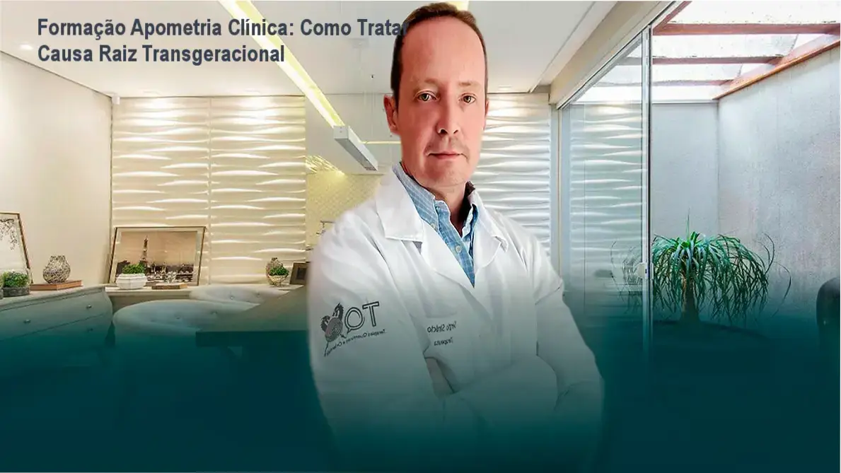Sergio Sinicio ensinando técnica de impulsoterapia na Formação em Apometria Clínica para tratamento transgeracional